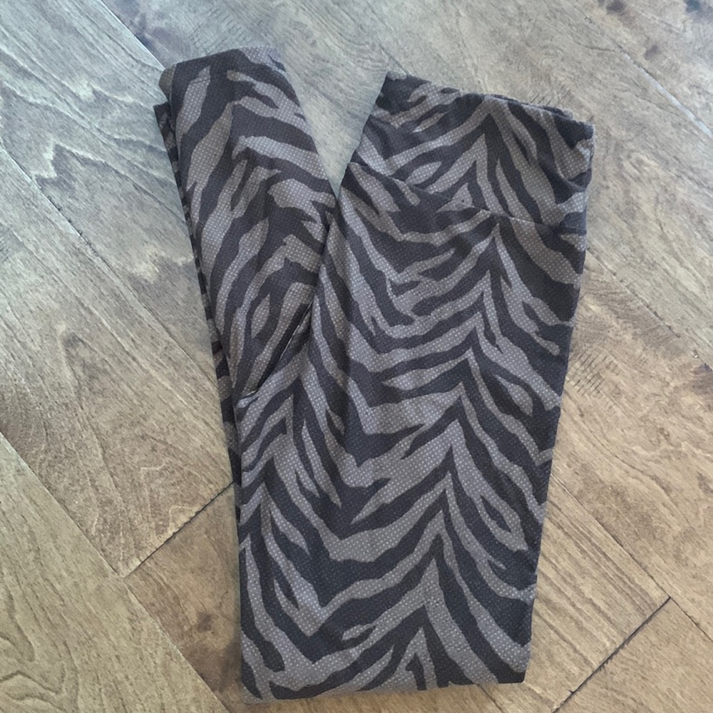 LuLaRoe One Size Leggings